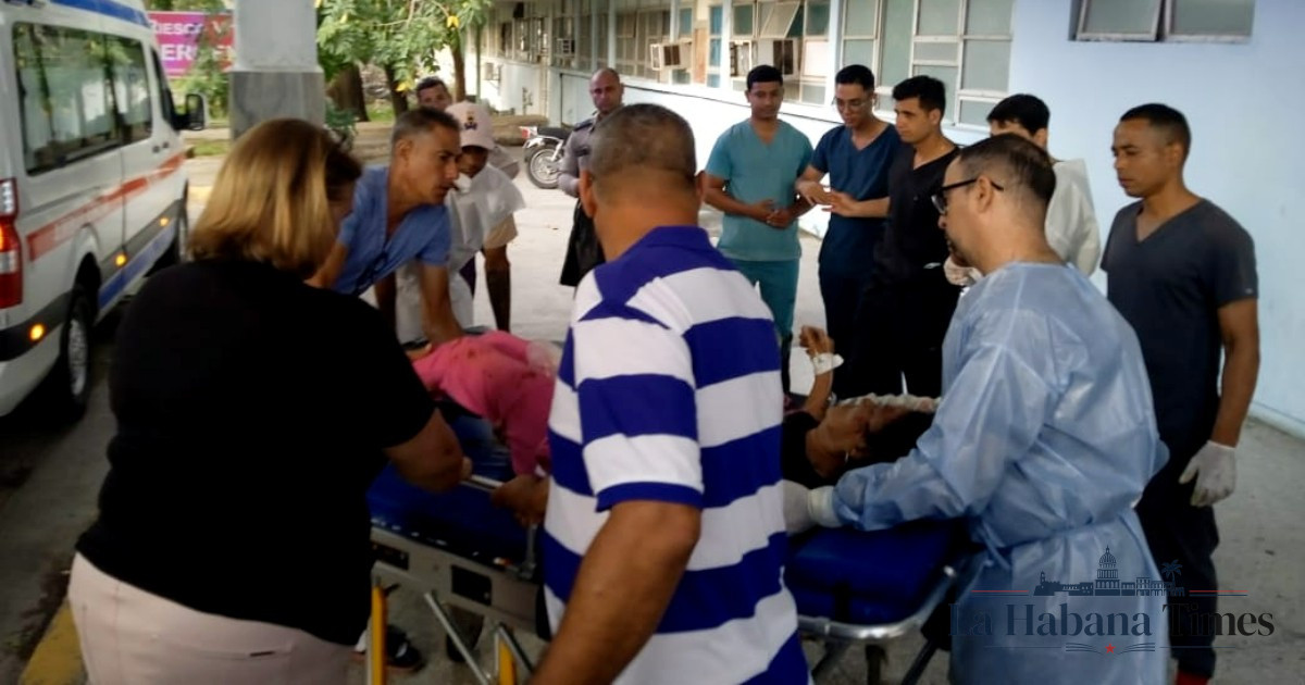 Accidente masivo en Cienfuegos: 48 heridos y la carretera como retrato del deterioro nacional