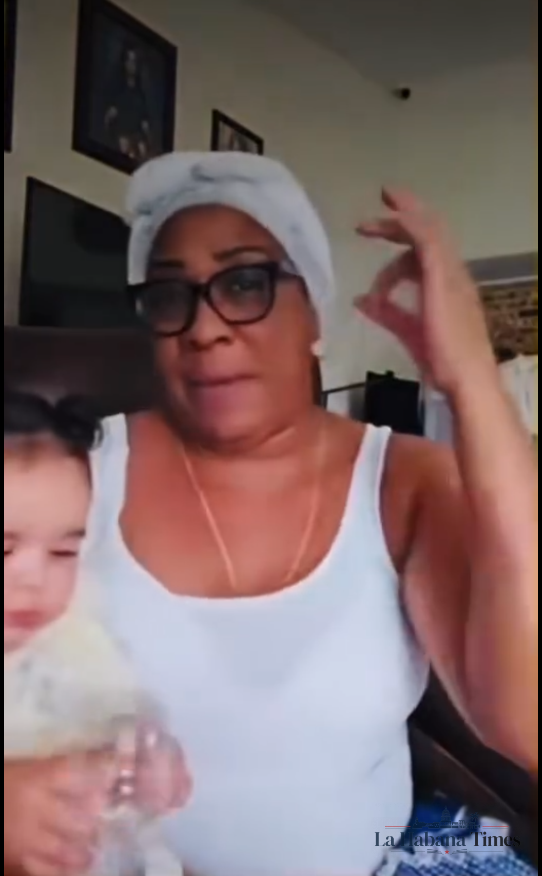 Cubana en Estados Unidos lanza mensaje al pueblo: “No tengan miedo, esto pronto va a llegar a su fin”