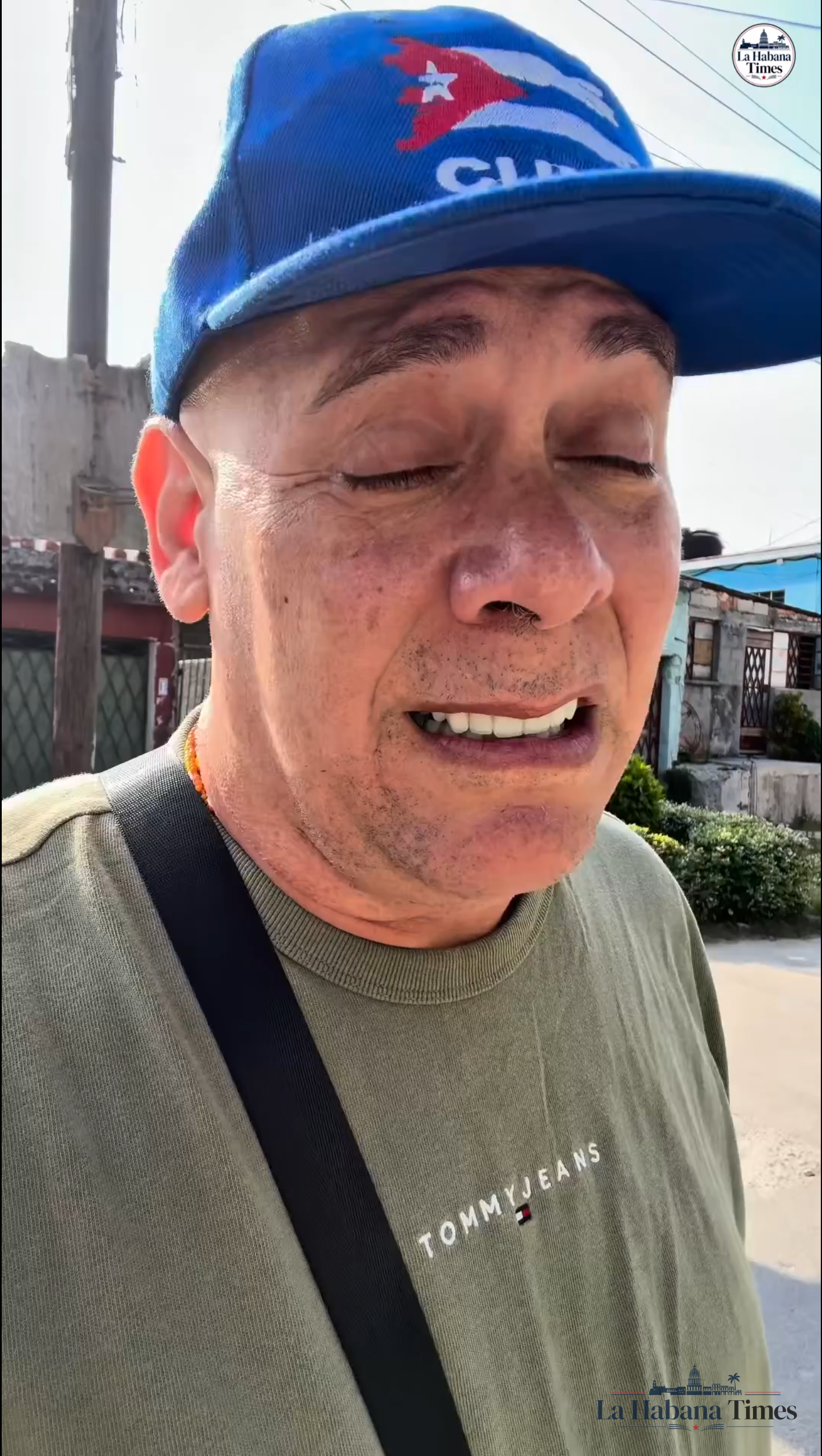 Cubano rompe en llanto al pedir un cambio urgente para la isla: “La gente no aguanta más”