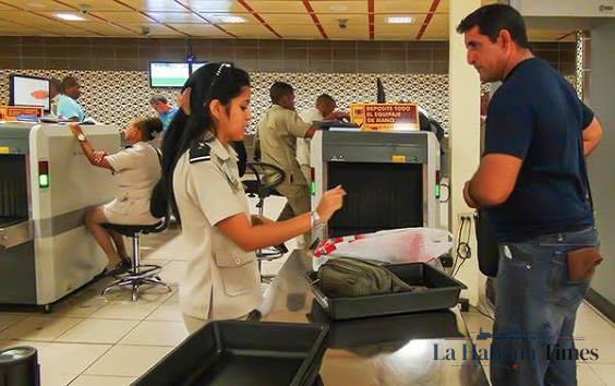 Críticas al llamado del régimen cubano a la emigración: “Quieren que los que fueron obligados a irse reconstruyan lo que destruyeron”