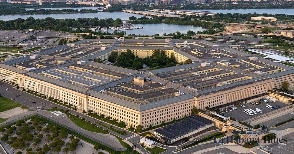 Reportes apuntan a que el Pentágono tendría preparados escenarios militares sobre Cuba, pero no hay anuncio oficial de intervención