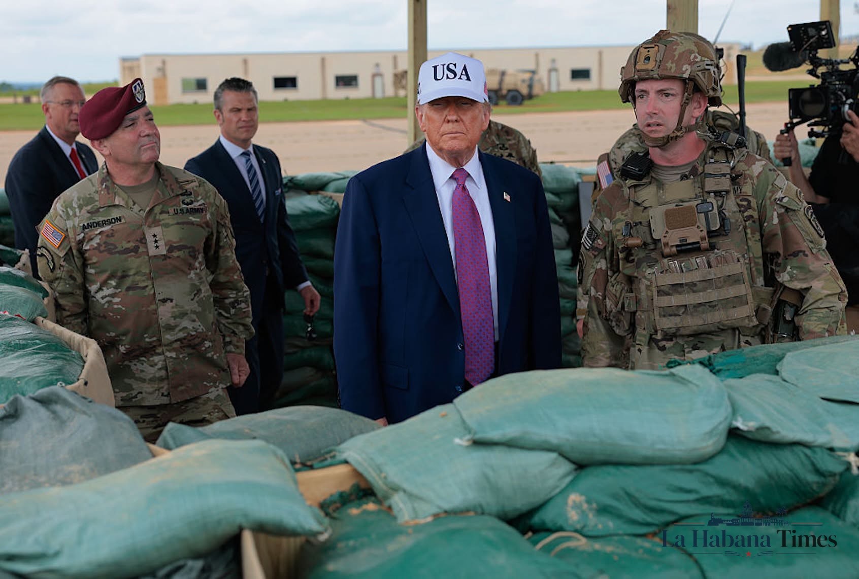 ¿SE ALEJA UNA OPERACIÓN MILITAR DE TRUMP EN CUBA? SE REVELA CUAL PODRÍA SER EL NUEVO PLAN DE TRUMP PARA PRESIONAR AL RÉGIMEN SEGÚN BLOOMBERG...